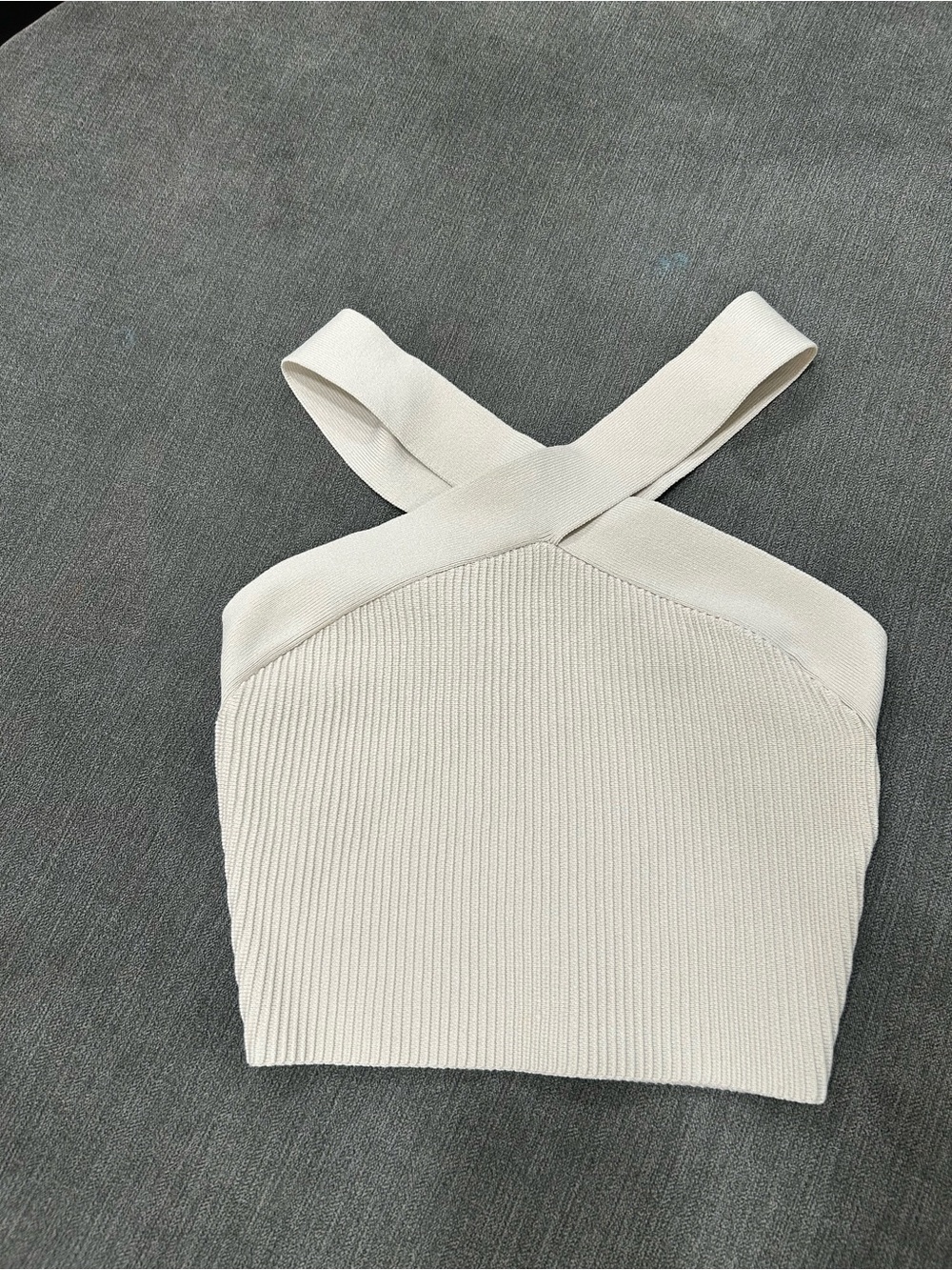 Aritzia Babaton Knit Cropped Top